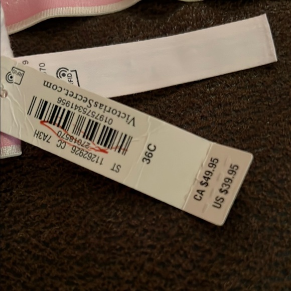 Victoria's Secret Pink Lace Bra with Adjustable Straps - Picture 2 of 13